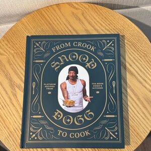 Snoop Dogg Cookbook - From Crook to Cook